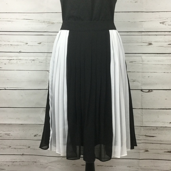 Worthington Color Block Pleated Skirt, Size 12 - Picture 4 of 6